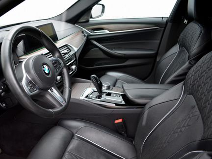 BMW 5 серия 3.0 AT, 2018, 52 799 км