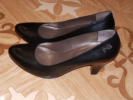 Туфли Nero Giardini новые черные