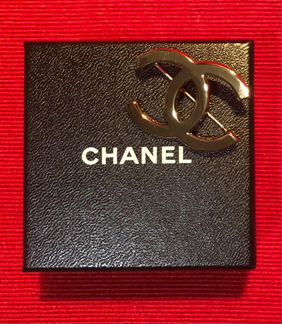 Брошь Chanel