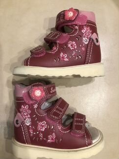 Босоножки детские ортопедические