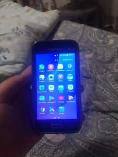 Телефон Samsung j1 mini