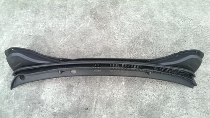 Новая водосточная панель жабо Хендай Солярис 2017