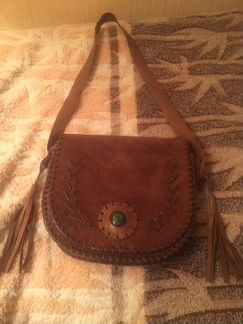 Замшевая сумка с камушком