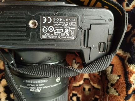 Фотоаппарат Nikon d60+обьектив+средства по уходу