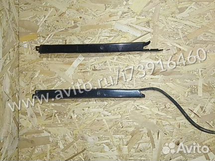 Ресничка фары Мерседес W140