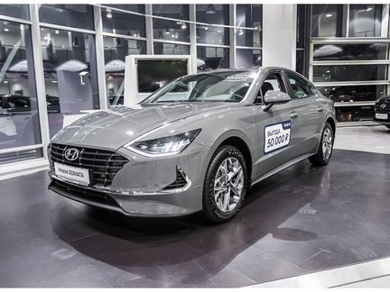 Hyundai Sonata 2.0 AT, 2020