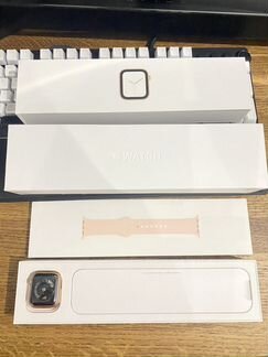 Apple Watch Series 4 40mm Gold золотые
