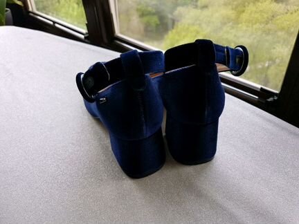 Новые бархатные туфли Lui jo