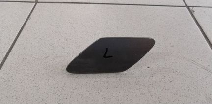 Лючок омывателя фар передний левый Porsche Сayenne