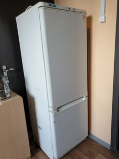 Холодильник Zanussi