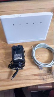 Роутер со встроенным LTE (4G) модемом Huawei LTE B