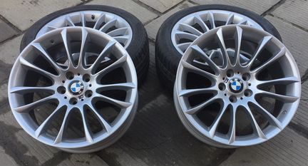Диски 4 шт R 19 BMW 7 F 01 M стиль 302 оригинал