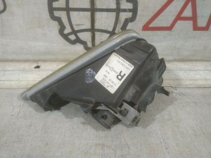 Фара противотуманная правая Honda Civic EU 2003