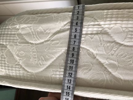 Матрас 140х200 бу