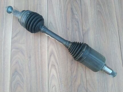 Передний правый привод Mercedes GLK разборка