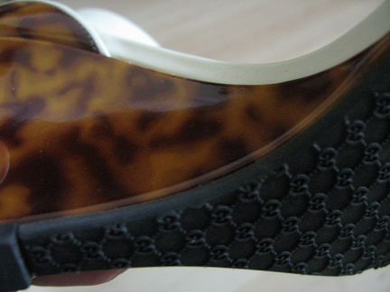 Gucci босоножки на танкетке, оригинал