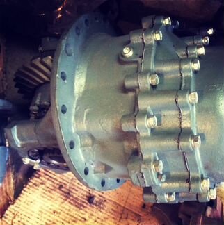 Редуктор средний 6520