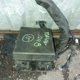 Корпус блока предохранителей Сузуки Гранд Витара 3