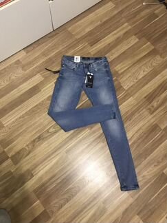 Джинсы Guess новые