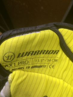 Хоккейные перчатки Warrior AX 1 Pro Stock