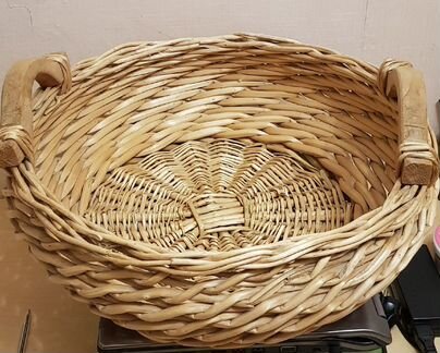 Корзина плетеная круглая