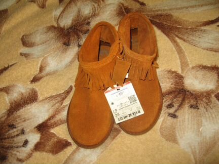 Ботинки Zara замшевые размер 28. Новые