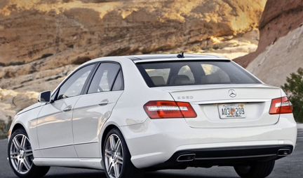 Спойлер на крышку багажника mercedes w212