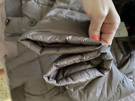 Пуховик Moncler, 128