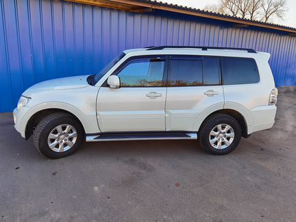 Mitsubishi Pajero 3.0 AT, 2013, 220 000 км