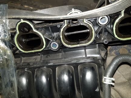 Впускной коллектор 1.6л Мазда 3 бл Mazda 3 bl