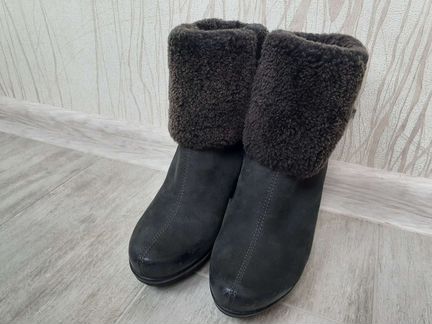 Полусапожки зимние размер 36 Carnaby