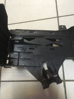 Стойка фары левая BMW f10 бмв 5